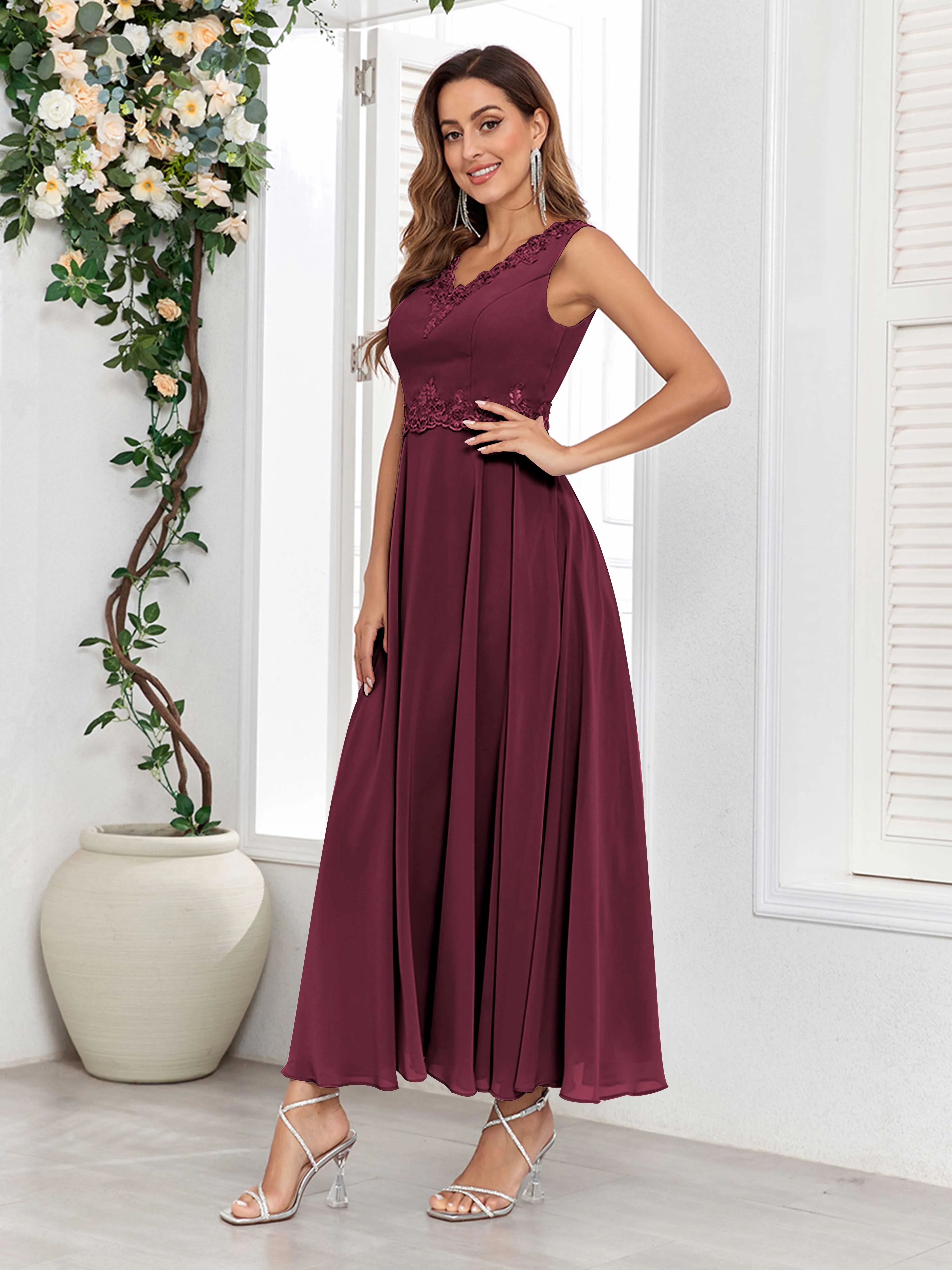 Aisha Enchanting V Neck Two Pieces Appliques Maxi Chiffon Mother Of The Bride Dresses