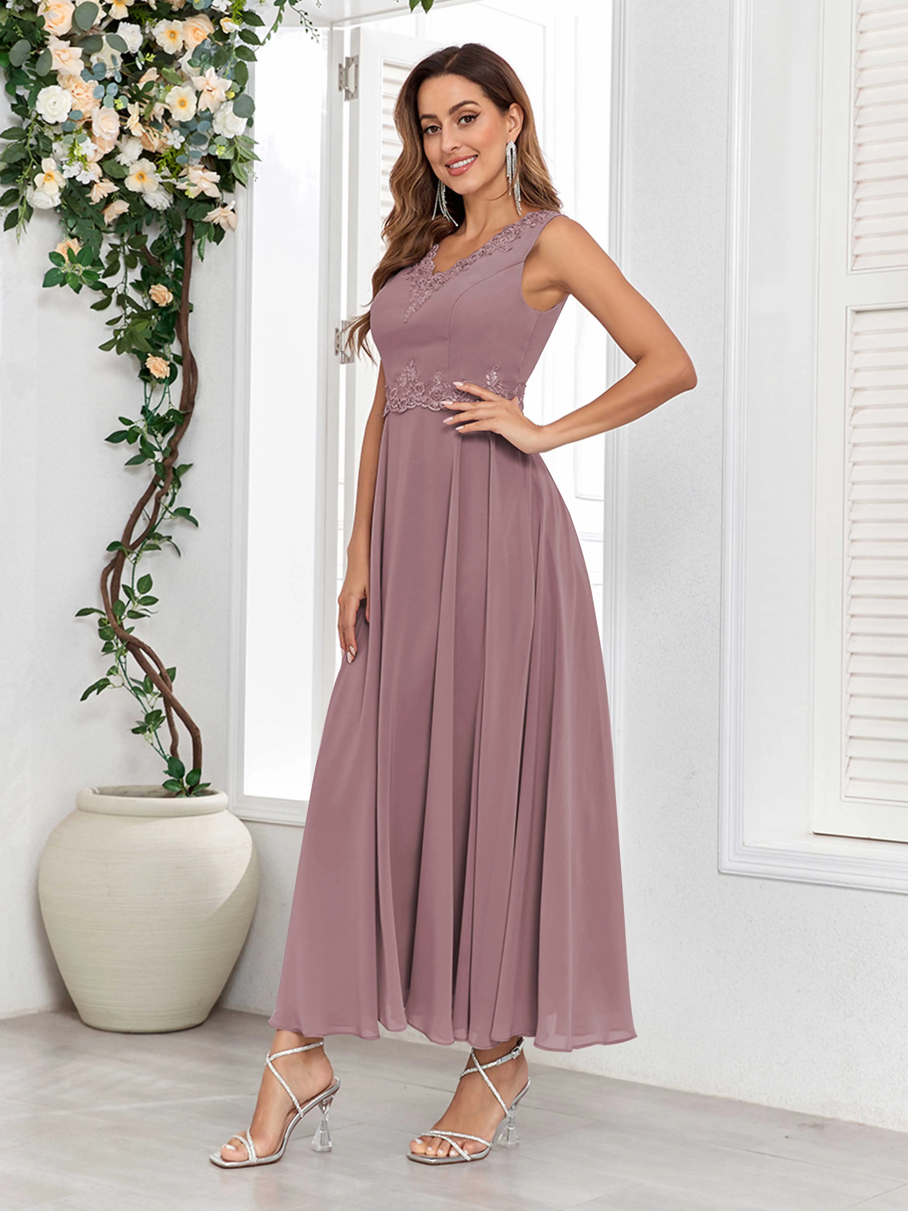 Aisha Enchanting V Neck Two Pieces Appliques Maxi Chiffon Mother Of The Bride Dresses