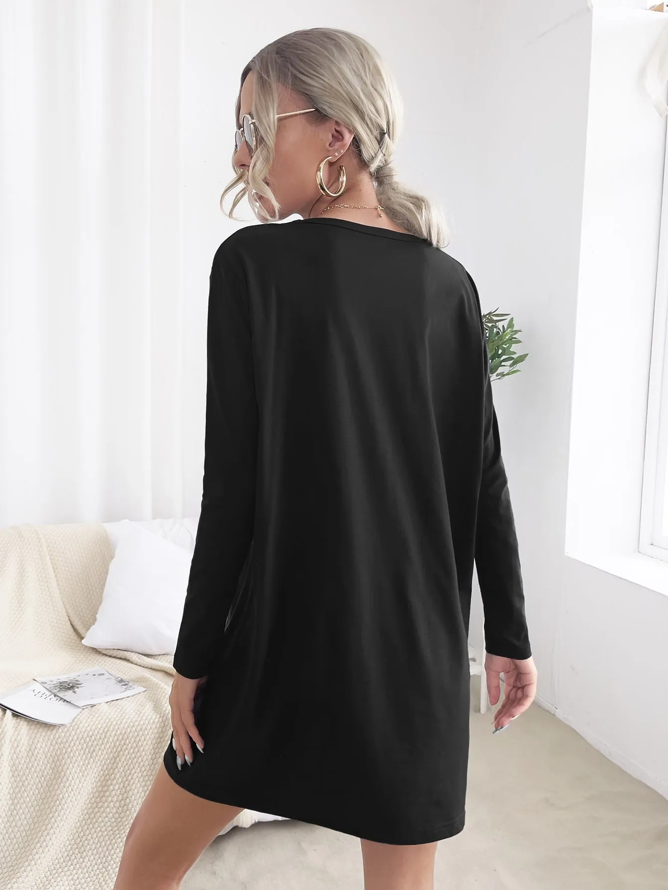 Casual Plain Long Sleeve Round Neck Straight Short Dress