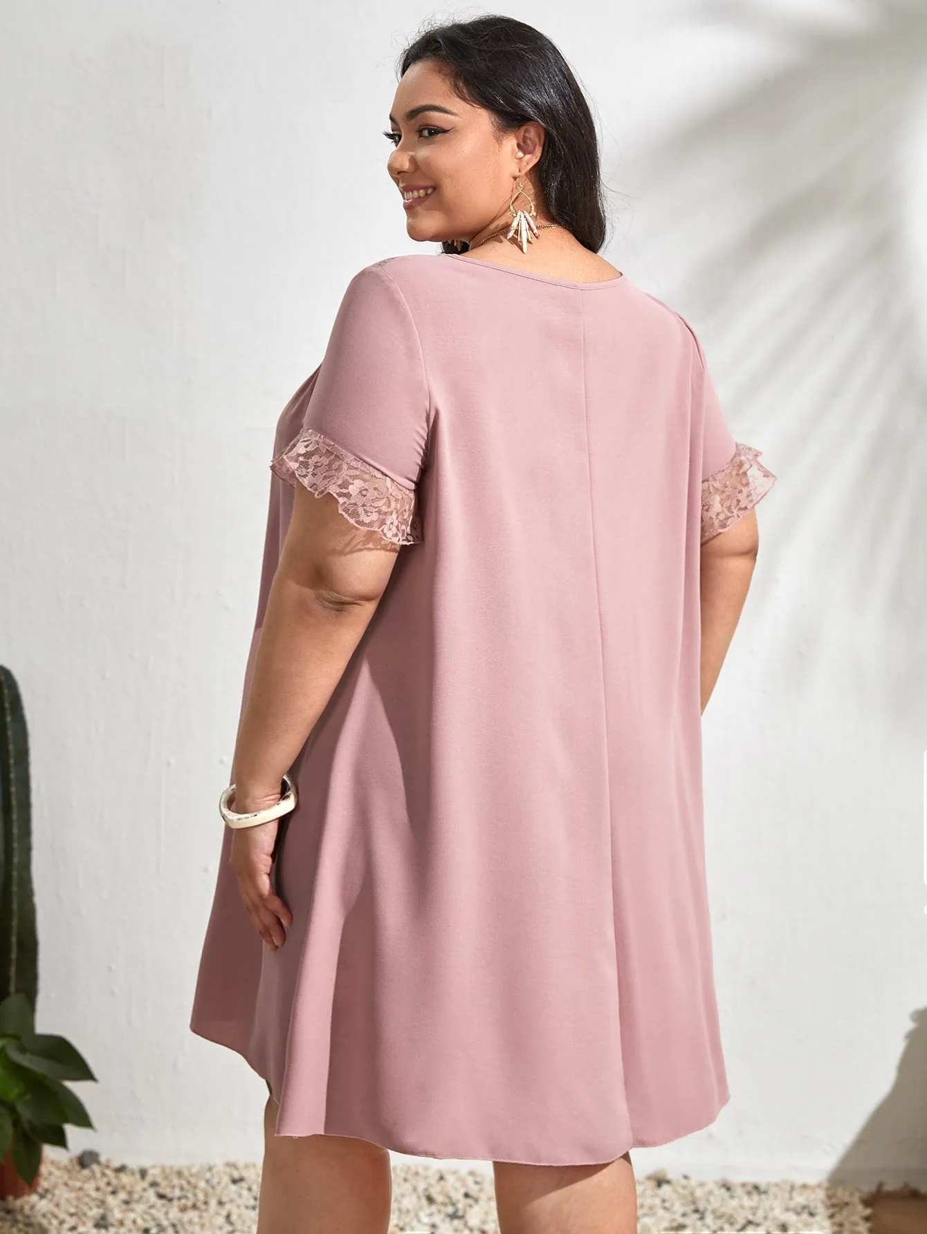 Casual Plain Ruffle Short Sleeve Round Neck Straight Natural Short Plus Size Dress