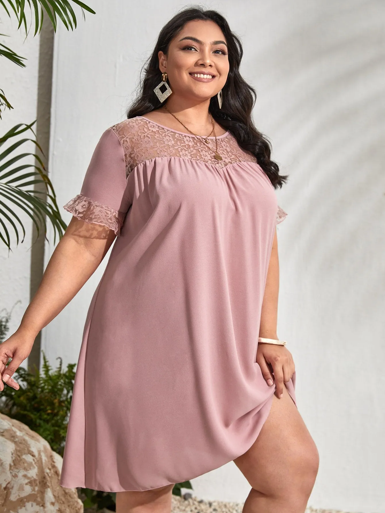Casual Plain Ruffle Short Sleeve Round Neck Straight Natural Short Plus Size Dress