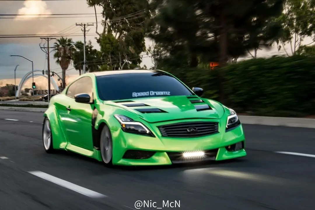 Color Shift Neon Gold Green Vinyl Wrap