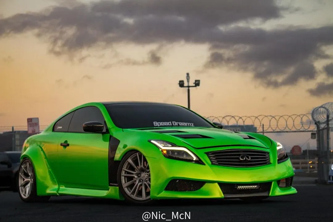 Color Shift Neon Gold Green Vinyl Wrap
