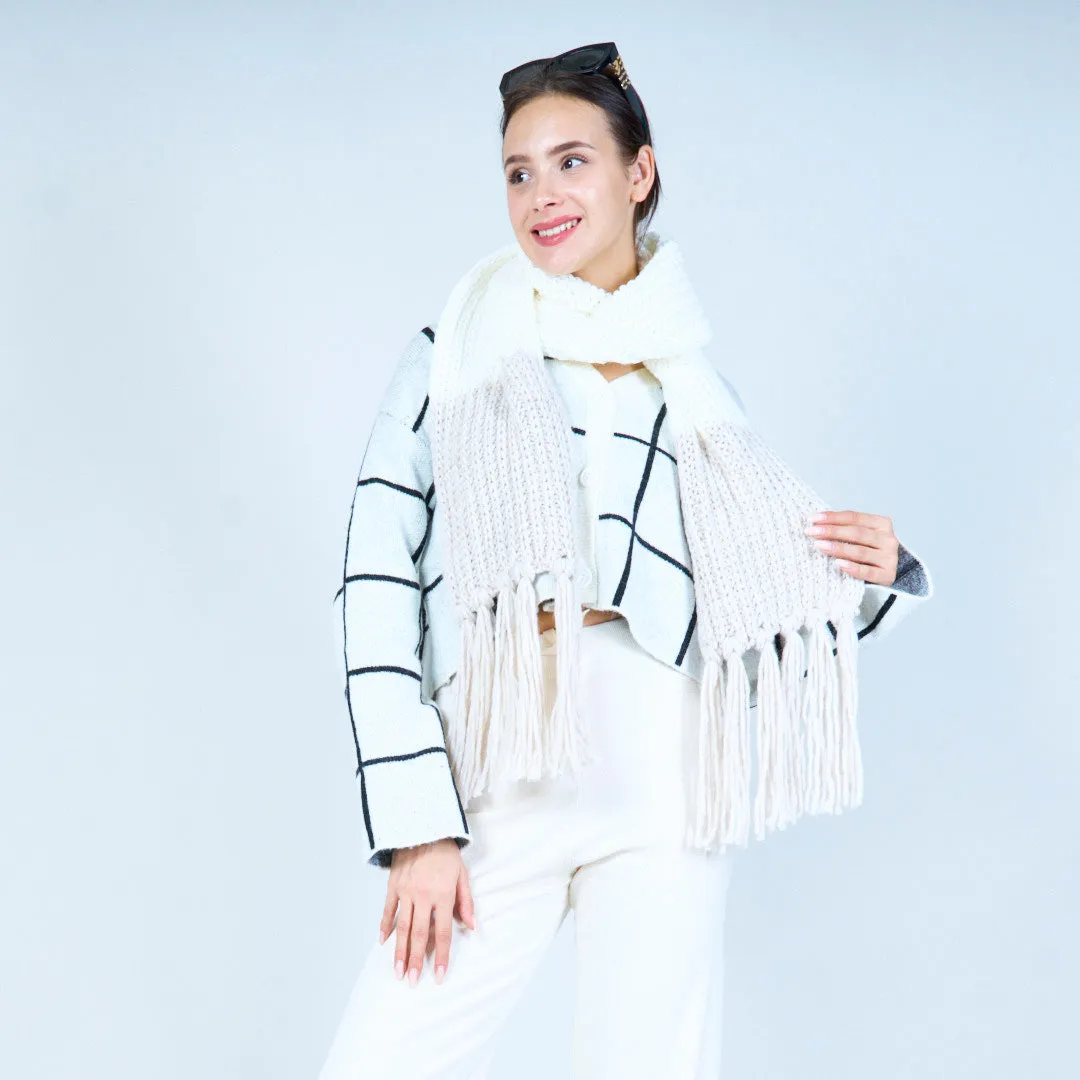 Cozy knitted scarf with fringe wholesale
