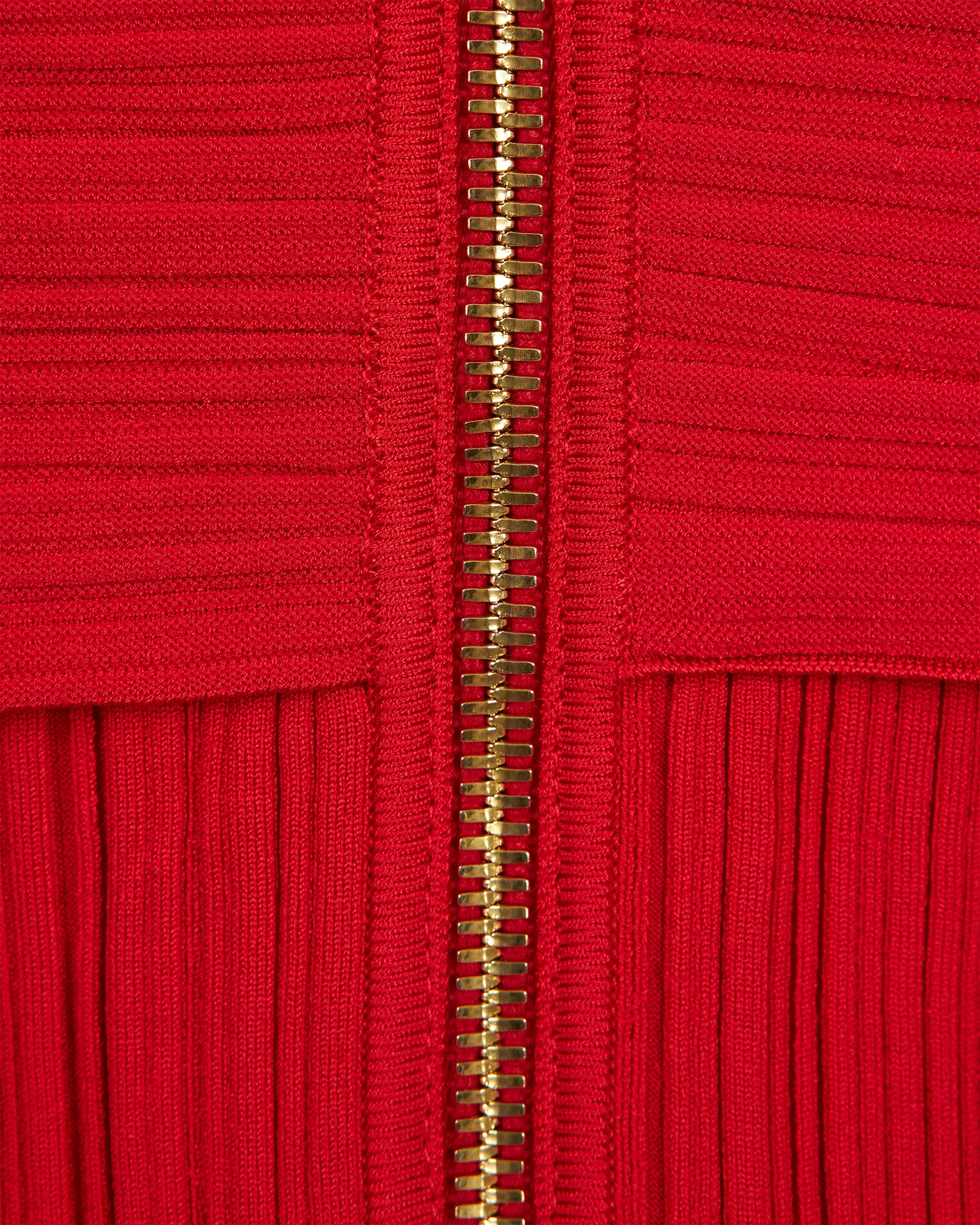 Criss Cross Pleated Knit Maxi Dress