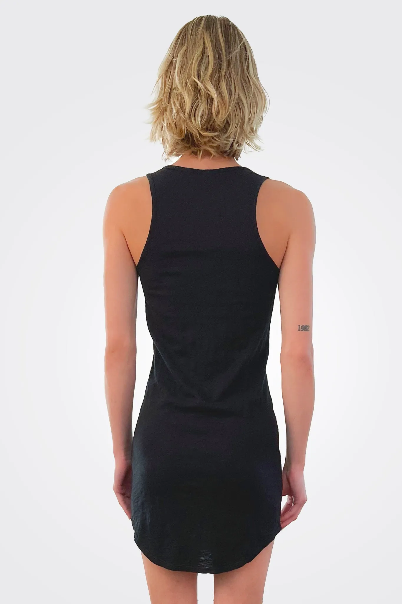 Cut V Easy Dress - Black