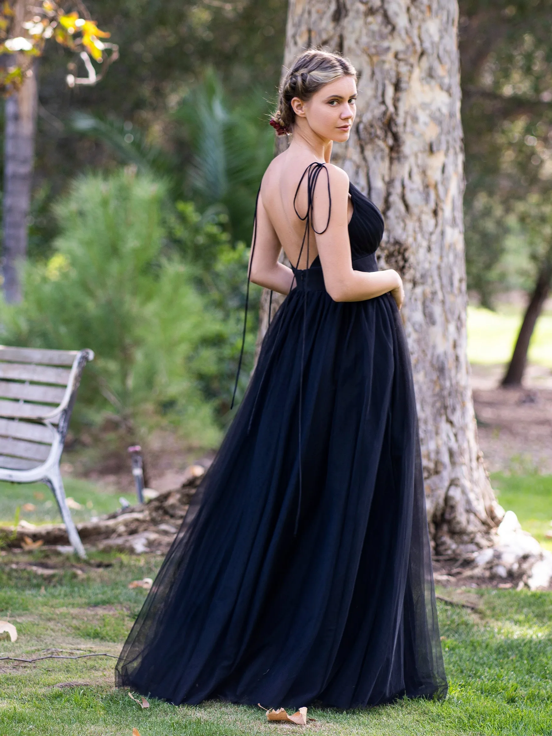 Deep V-neck Tulle Sweep Train Prom Dress