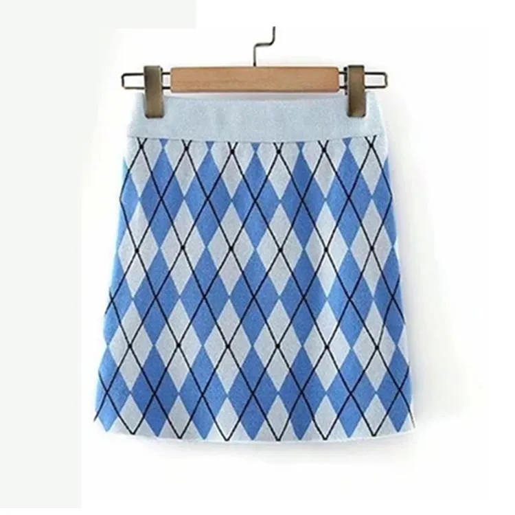 Geometric Printed Crop Top and High Waist Short Skirt Two-piece