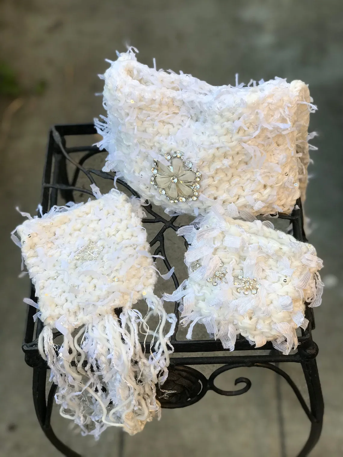White Knitted Necklace